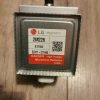 LG Magnetron with warning label: high voltage microwave radiation, model 2M226 (G2411-211465)