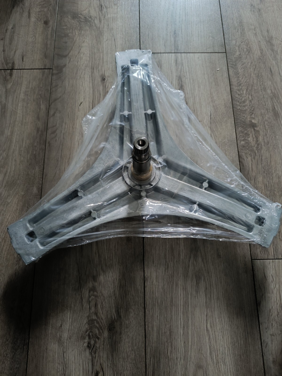 LG Washing Machine Drum Spider 4434ER1005A / 724 — photo 1 LG Washing Machine Drum Spider 4434ER1005A / 724 — photo 1